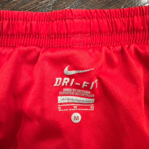 Nike Running shorts size medium - Picture 2 of 2